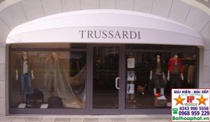 Mẫu mái vòm bạt đẹp cho cửa hàng quần áo